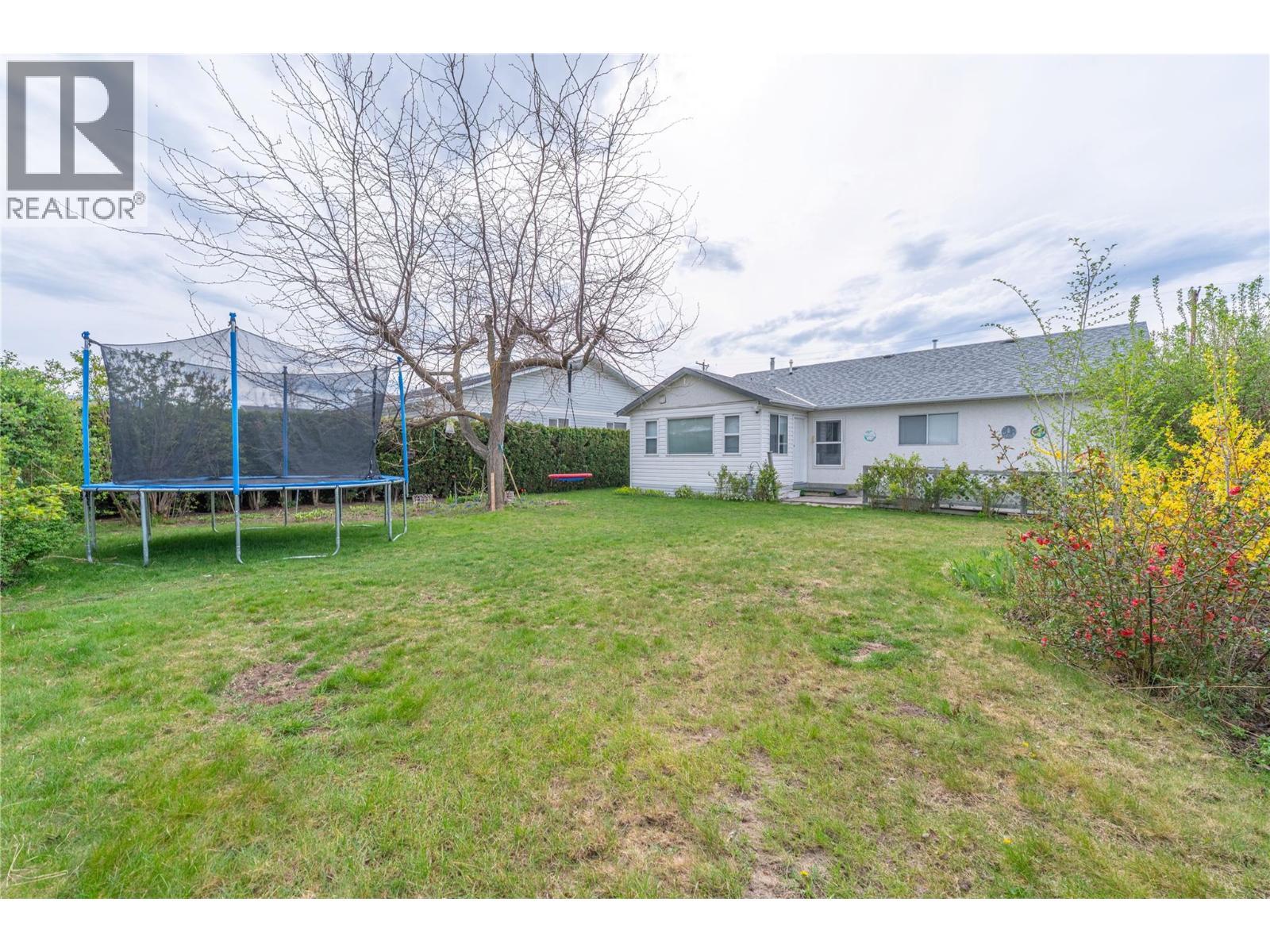 151 Molnar Road, Kelowna, BC - Outdoor