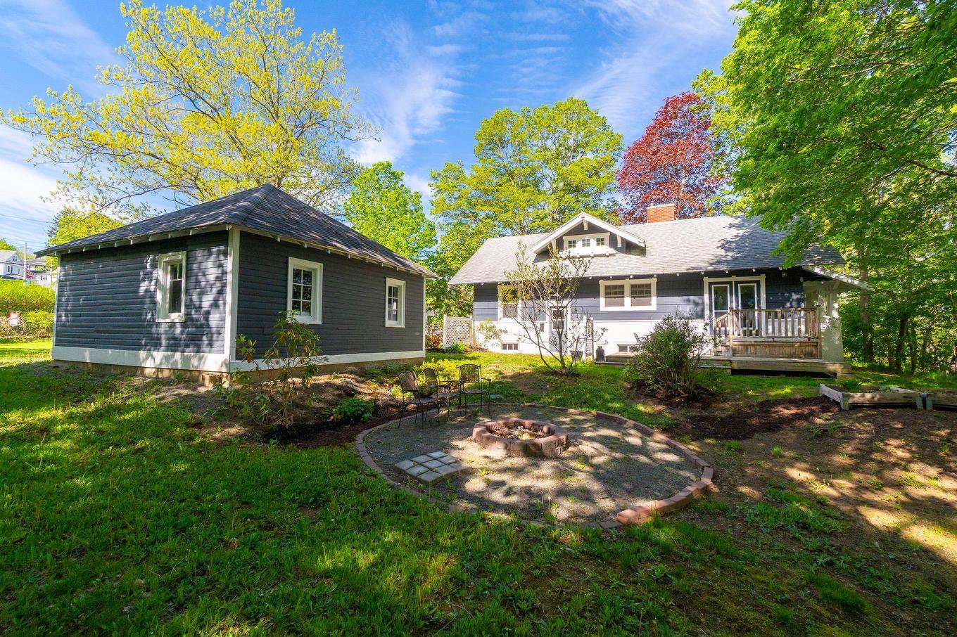 35 King Street, Kentville, NS