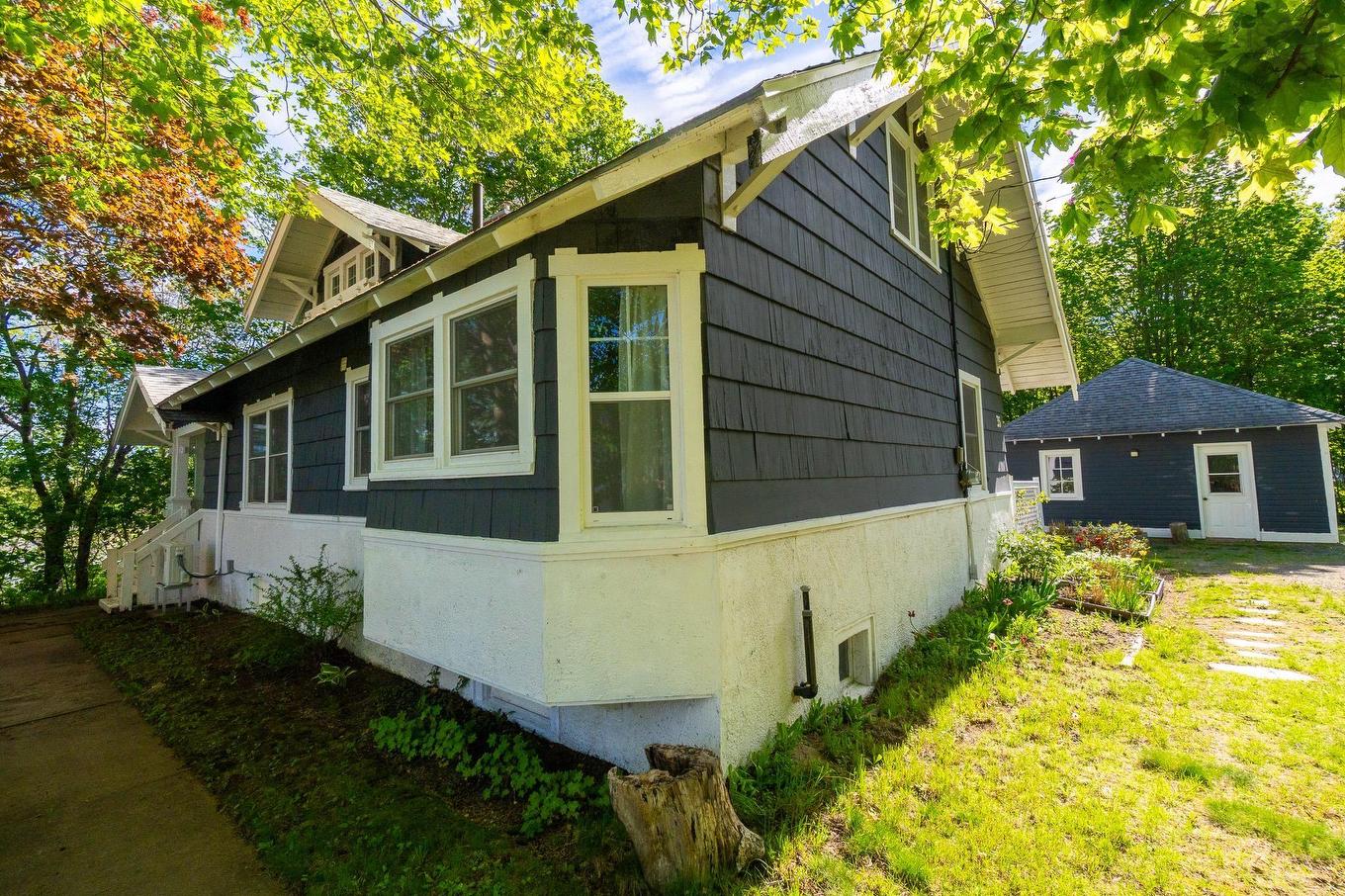 35 King Street, Kentville, NS