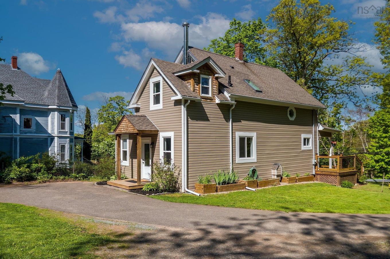73 Chester Avenue, Kentville, NS