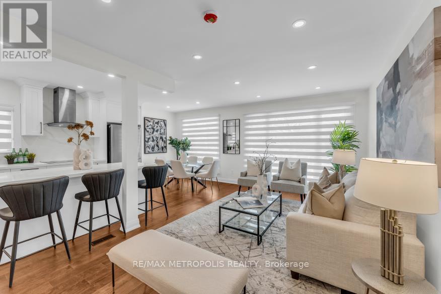 #Main - 88 Crocus Drive, Toronto, ON - Indoor