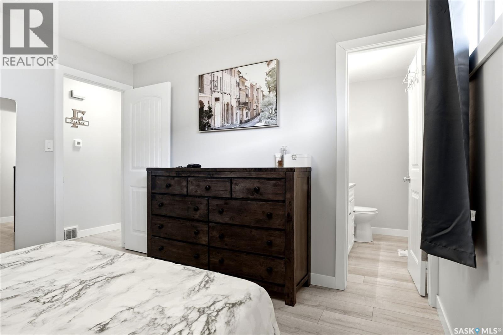 1115 12Th Avenue E, Regina, SK - Indoor Photo Showing Bedroom