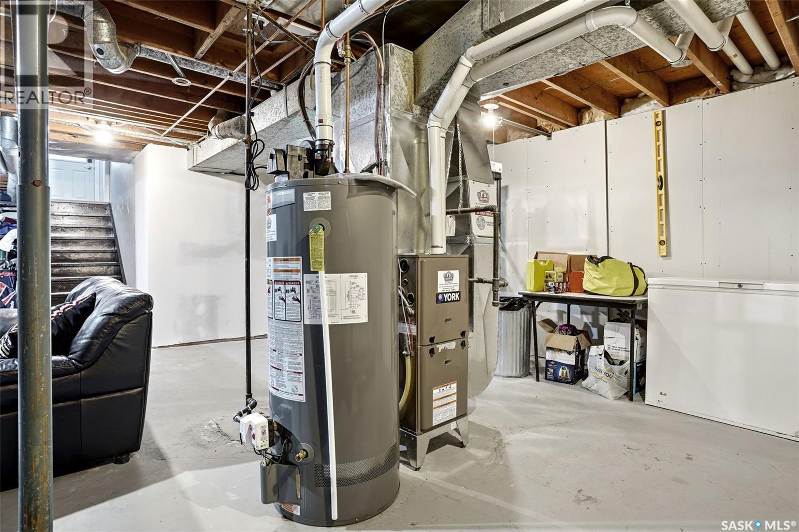 1115 12Th Avenue E, Regina, SK - Indoor Photo Showing Basement