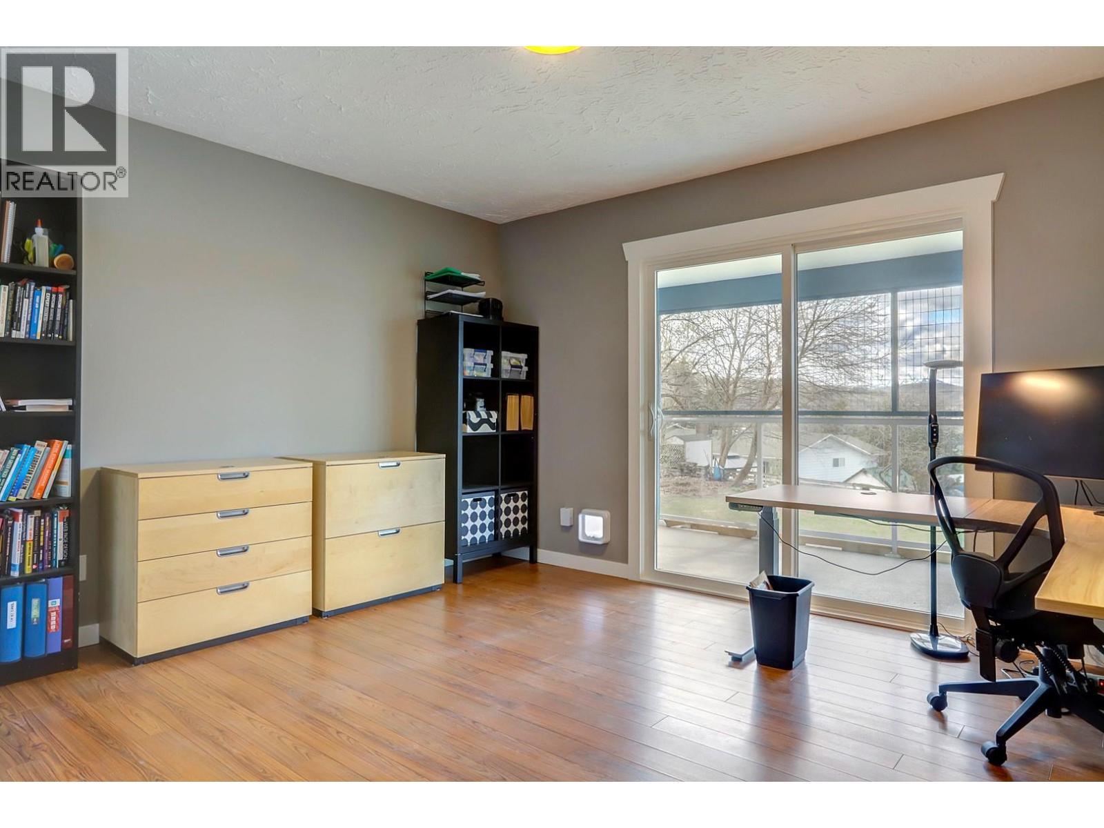 674 Pheasant Road, Vernon, BC - Indoor Photo Showing Office