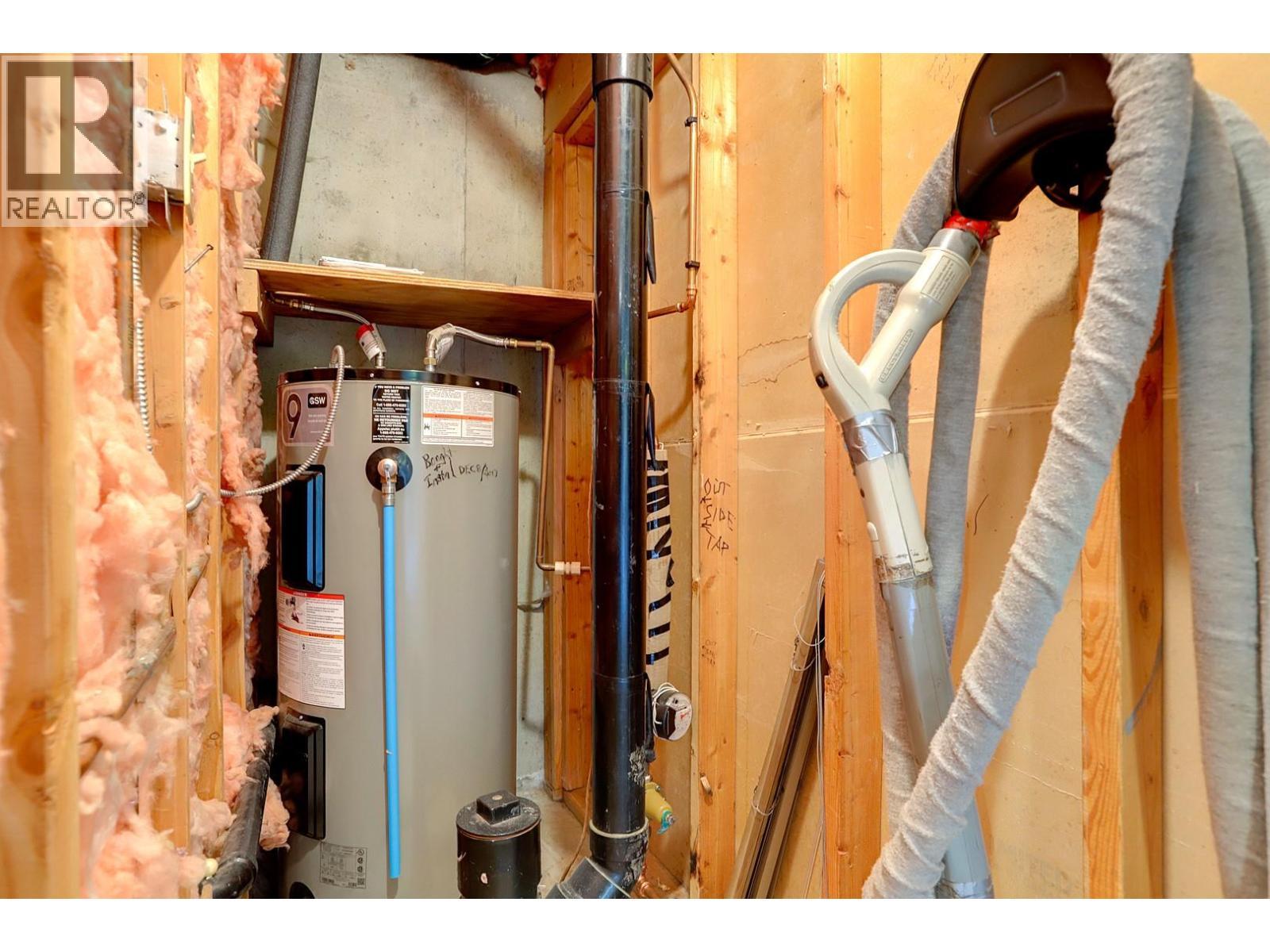 674 Pheasant Road, Vernon, BC - Indoor Photo Showing Basement