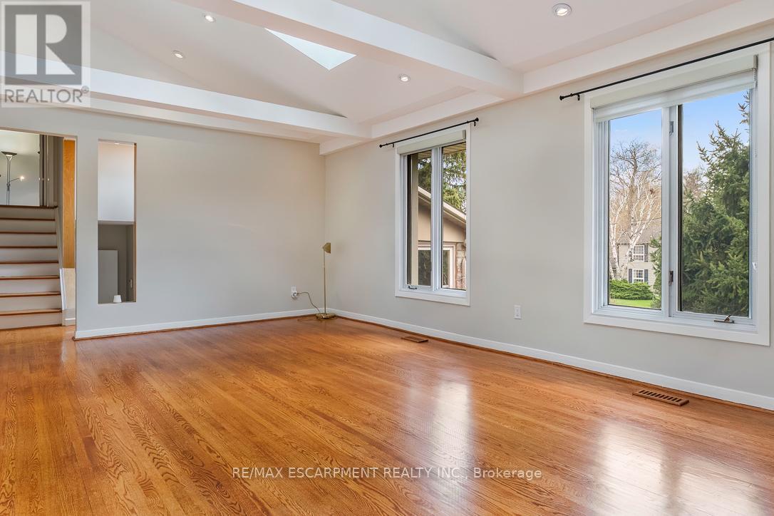1443 Birchwood Drive, Mississauga, ON - Indoor Photo Showing Other Room