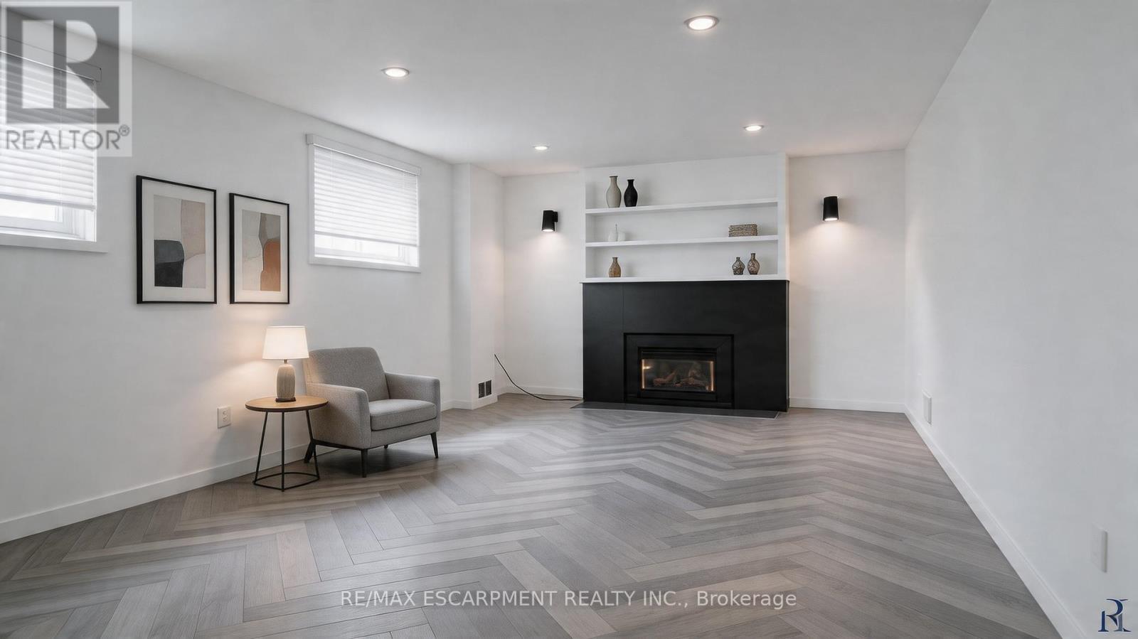 VIRTUALLY STAGED - 1443 Birchwood Drive, Mississauga, ON - Indoor Photo Showing Living Room With Fireplace