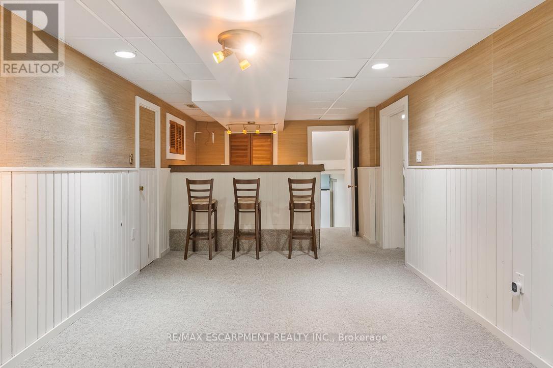 1443 Birchwood Drive, Mississauga, ON - Indoor Photo Showing Other Room