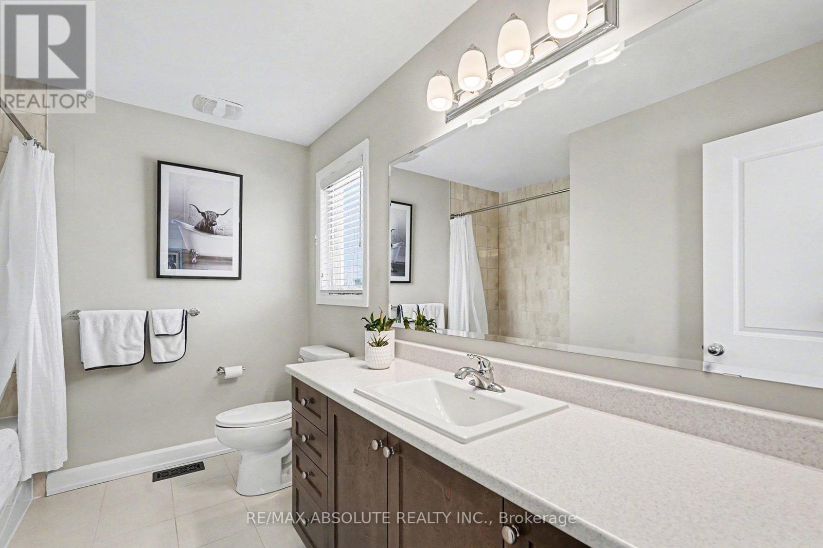 633 Geranium Walk, Ottawa, ON - Indoor Photo Showing Bathroom