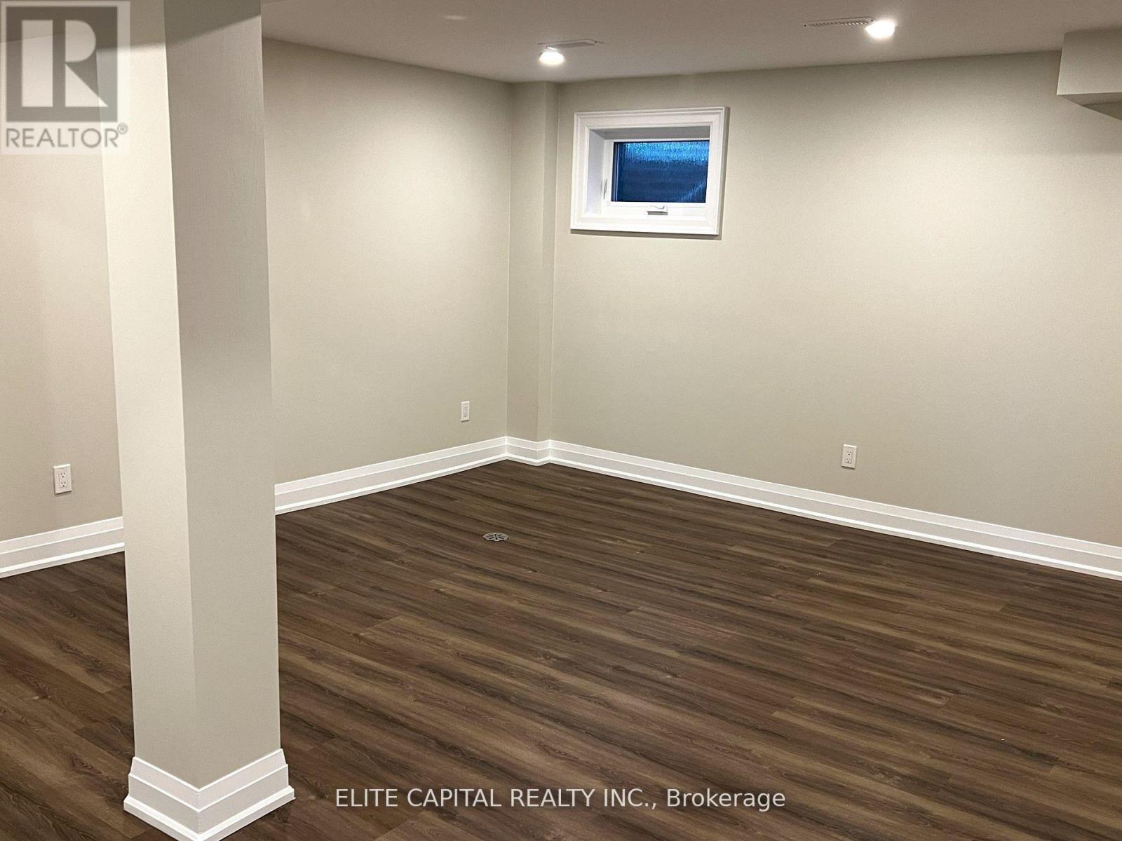 67 Hutcherson Square, Toronto, ON - Indoor Photo Showing Other Room