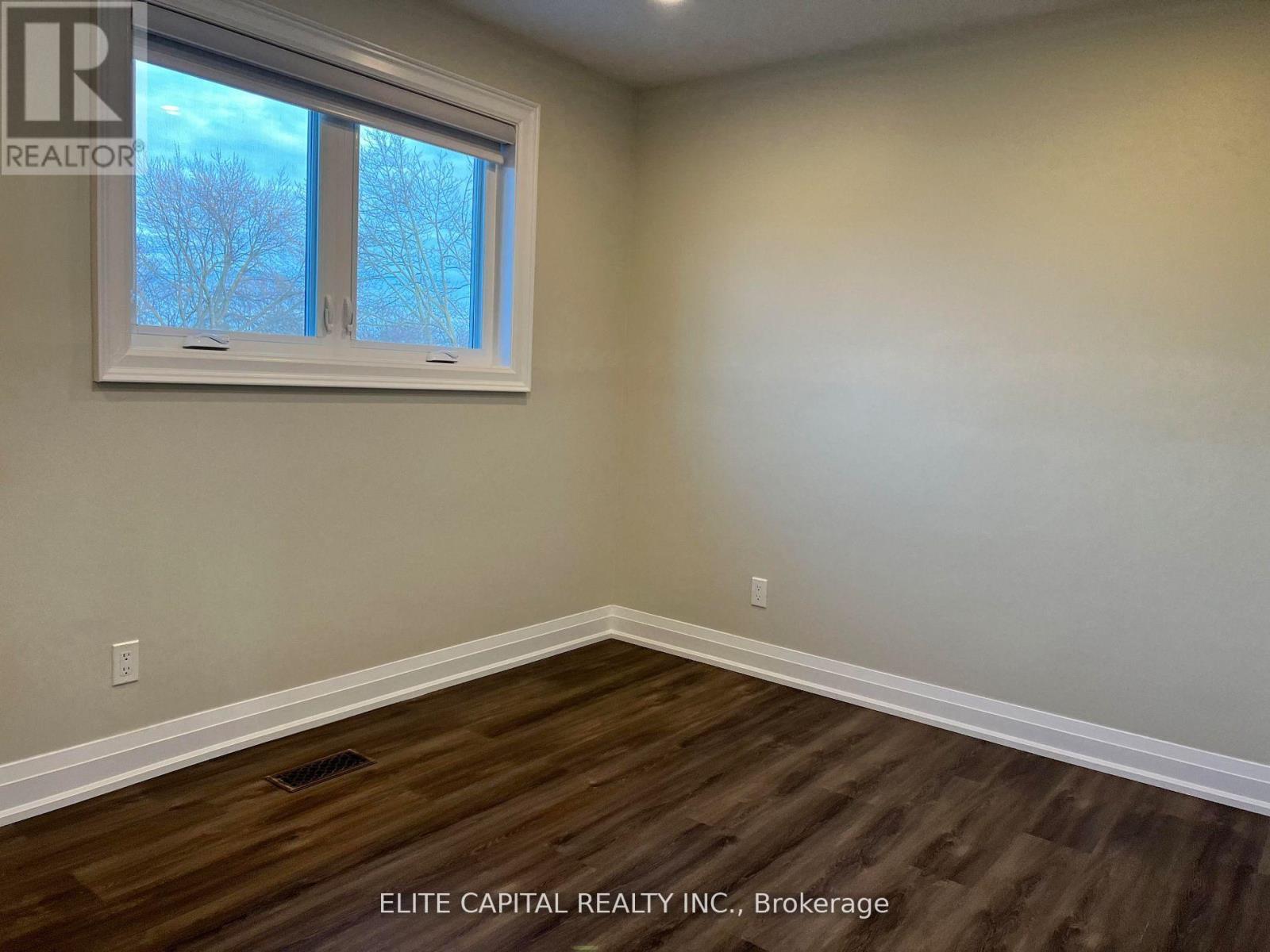 67 Hutcherson Square, Toronto, ON - Indoor Photo Showing Other Room