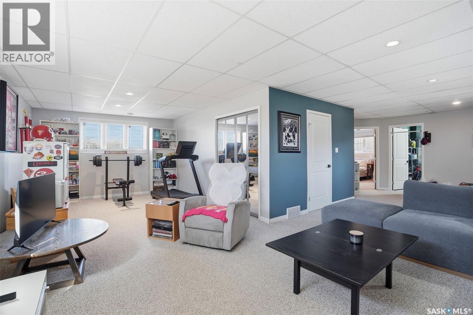 101 Lakeridge Drive, Warman, SK - Indoor