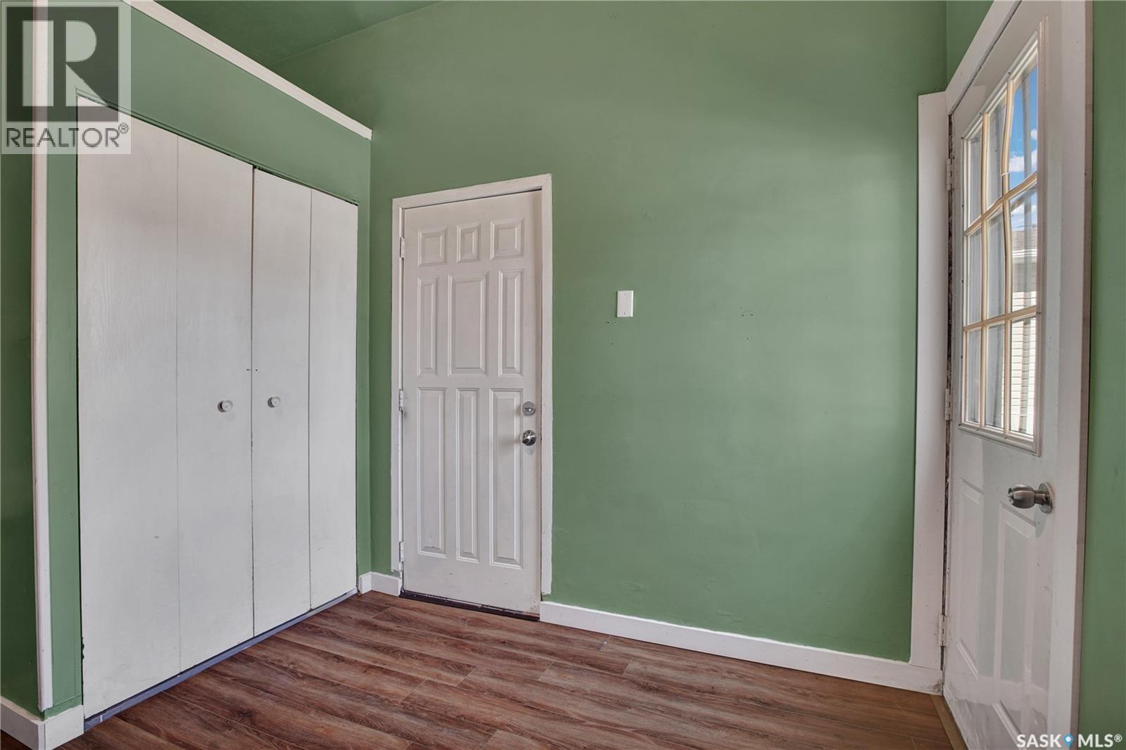 82 2Nd Street, Osler, SK - Indoor Photo Showing Other Room