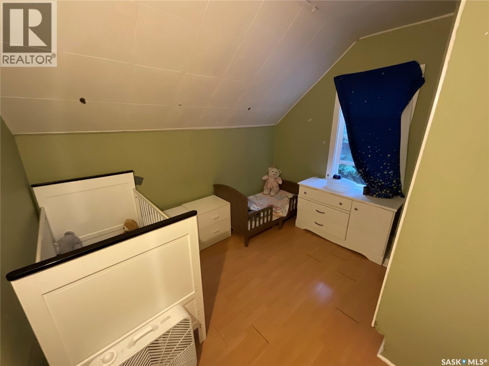 1002 8Th Street, Rosthern, SK - Indoor