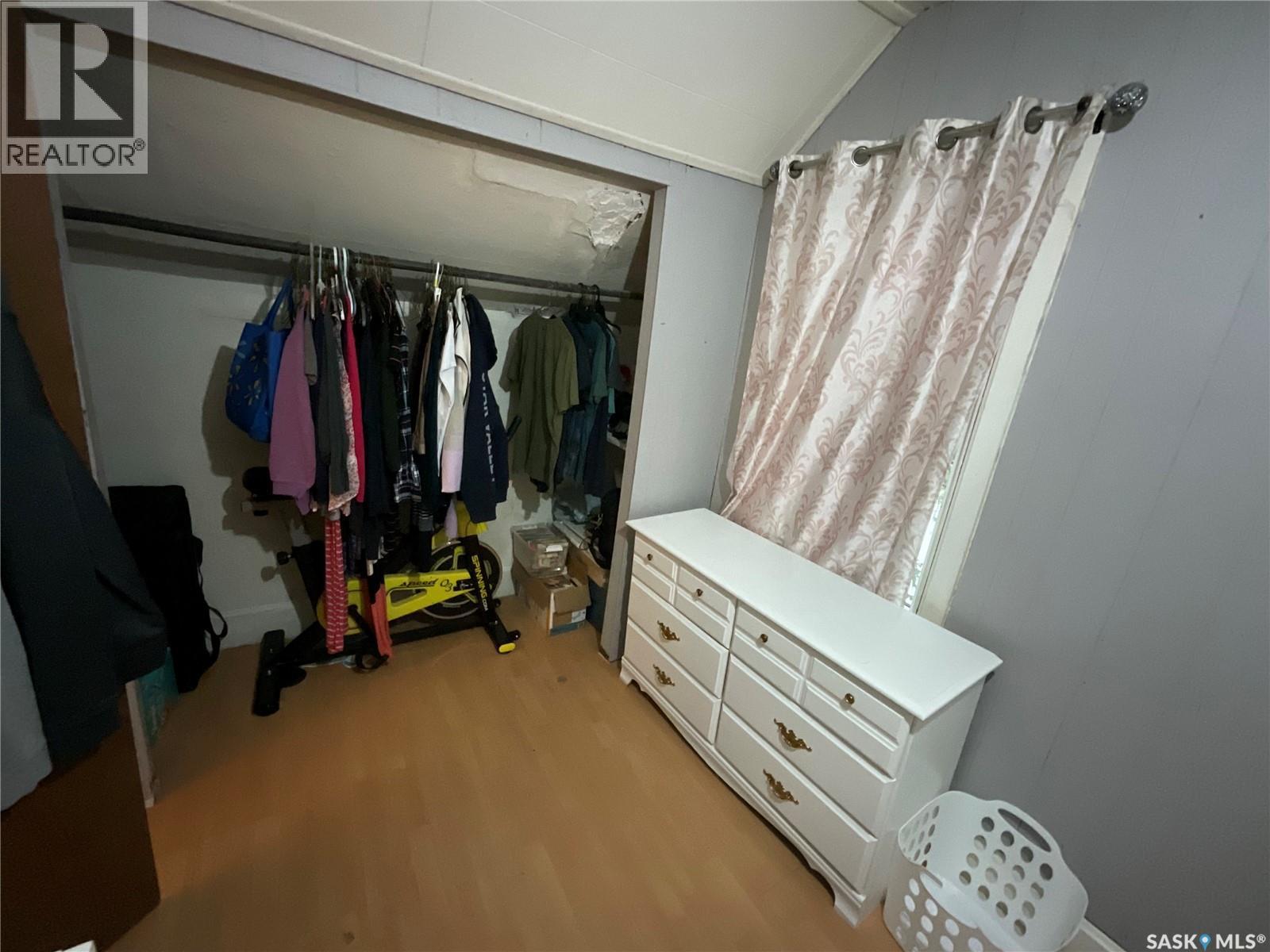 1002 8Th Street, Rosthern, SK - Indoor With Storage