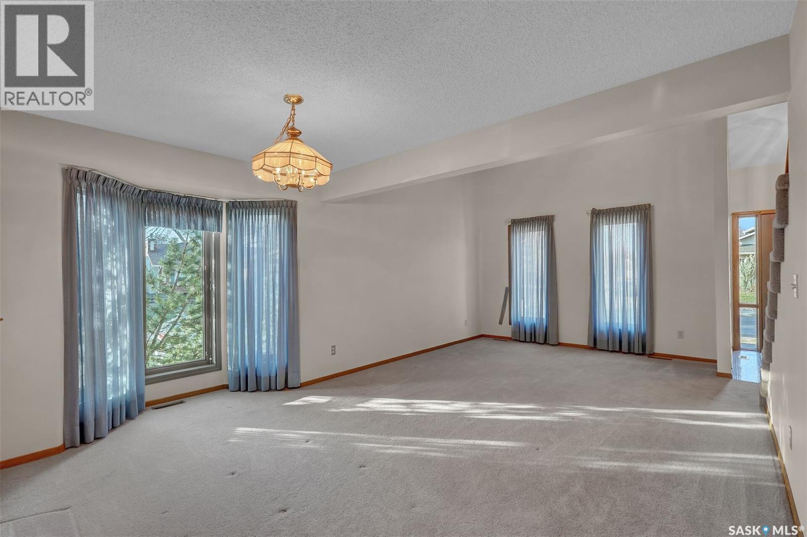 3139 Thacker Bay E, Regina, SK - Indoor Photo Showing Other Room