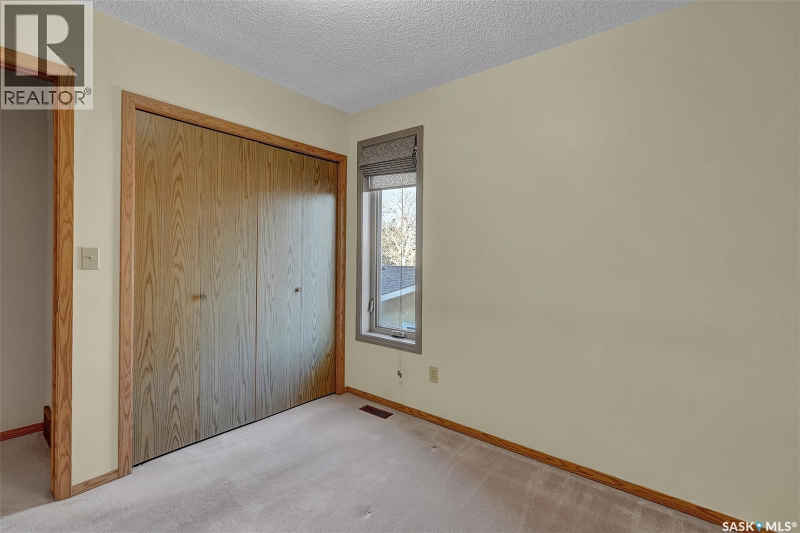 3139 Thacker Bay E, Regina, SK - Indoor Photo Showing Other Room