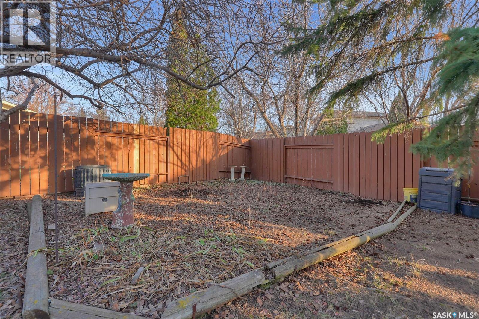 3139 Thacker Bay E, Regina, SK - Outdoor