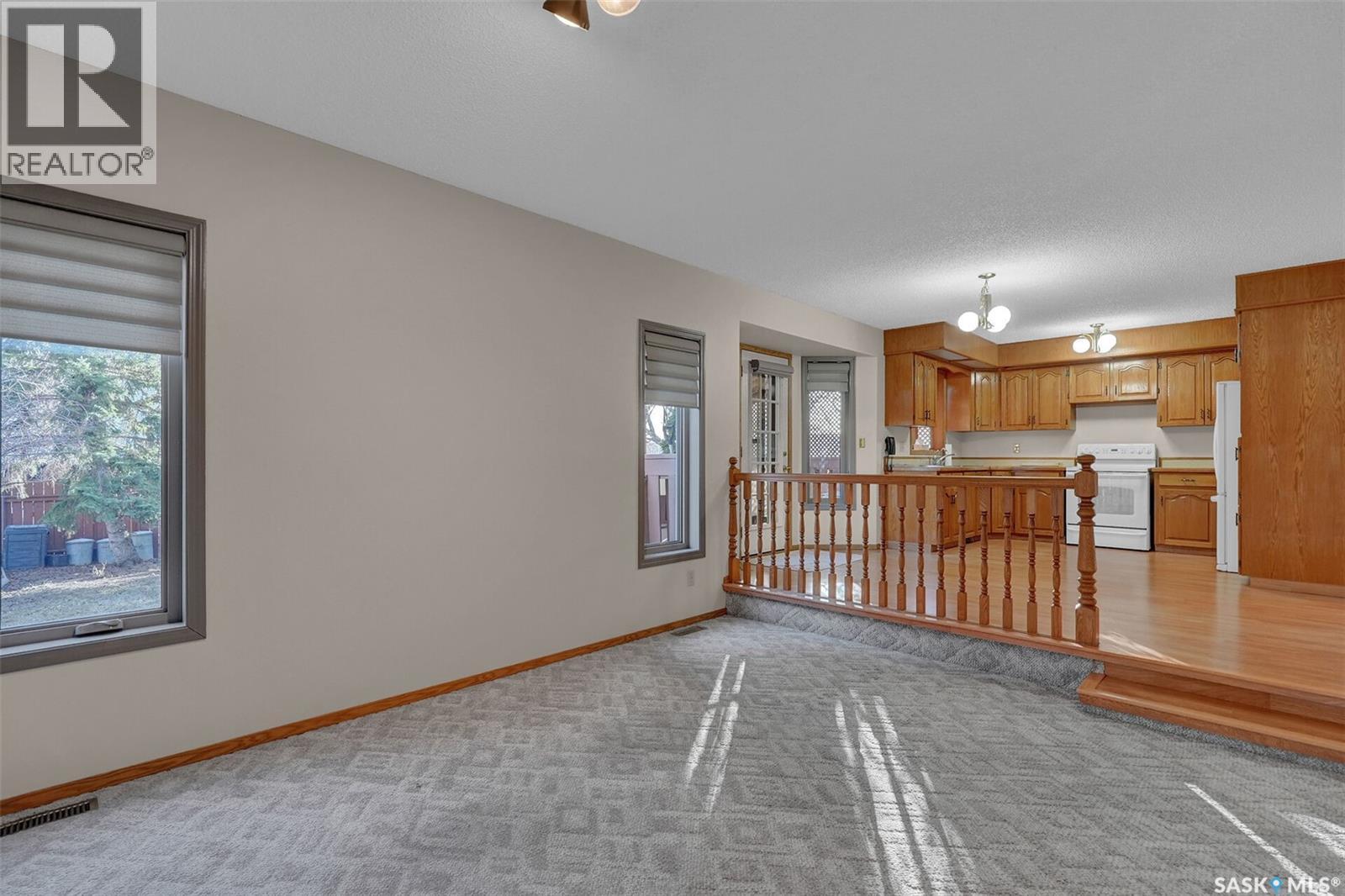 3139 Thacker Bay E, Regina, SK - Indoor Photo Showing Other Room