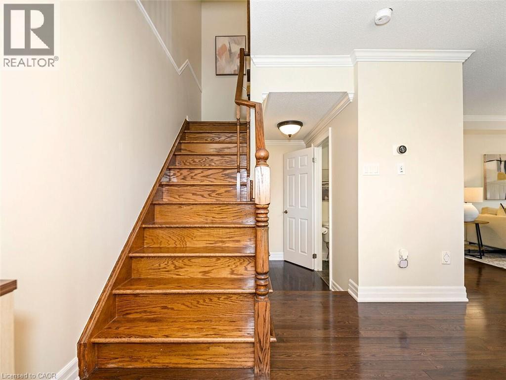 656 Frank Place, Milton, ON - Indoor Photo Showing Other Room