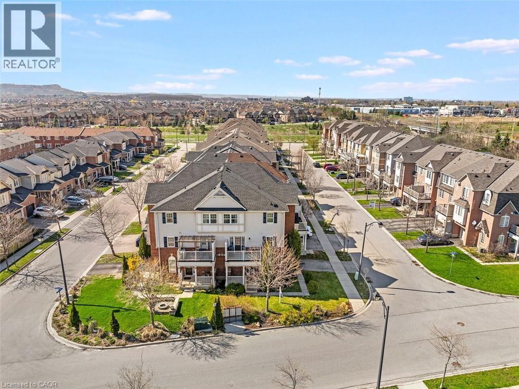 656 Frank Place, Milton, ON - Outdoor With View