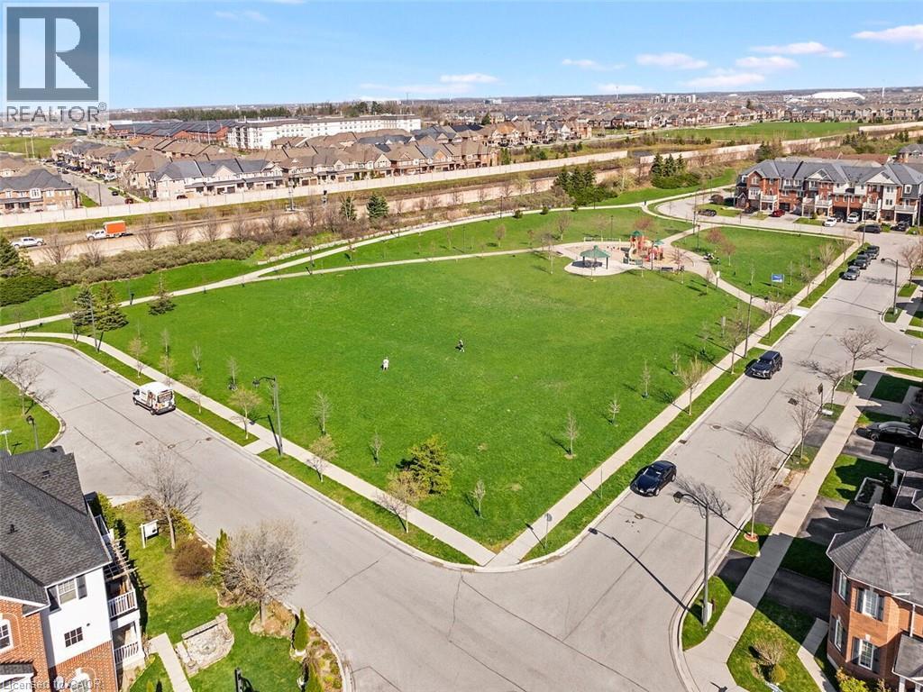 656 Frank Place, Milton, ON - Outdoor With View