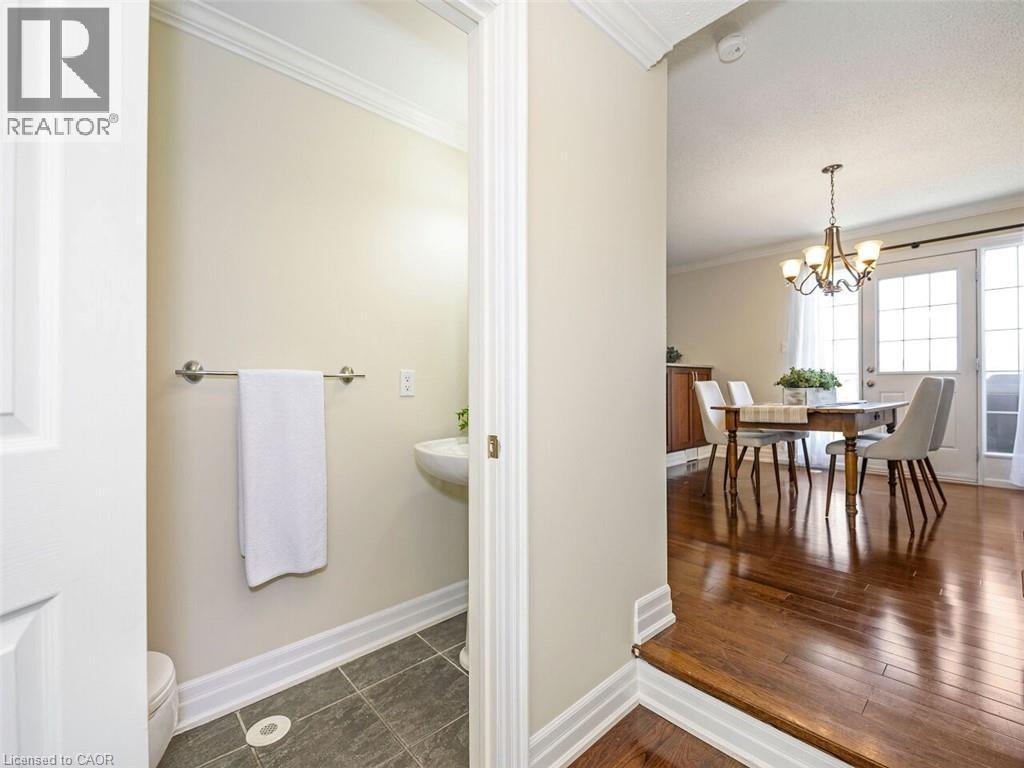 656 Frank Place, Milton, ON - Indoor Photo Showing Dining Room