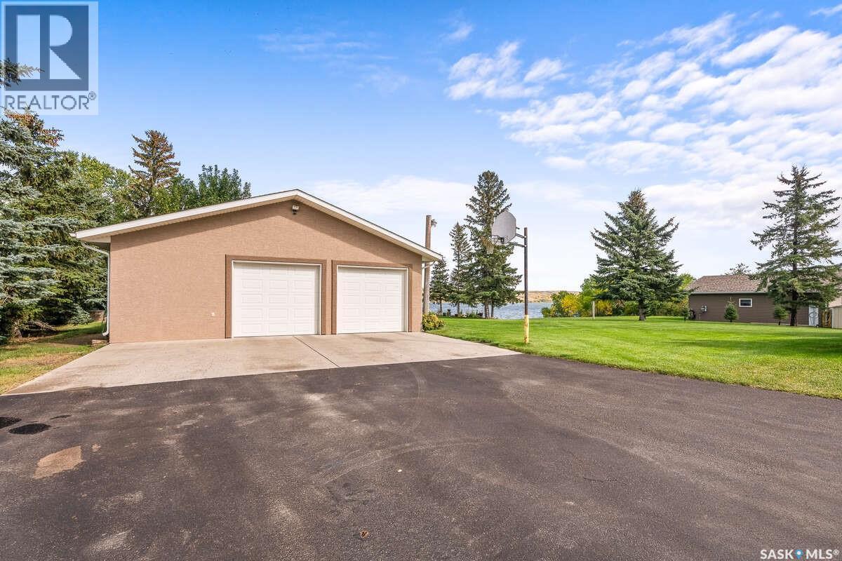 914 Tatanka Drive, Sun Valley, SK - Outdoor