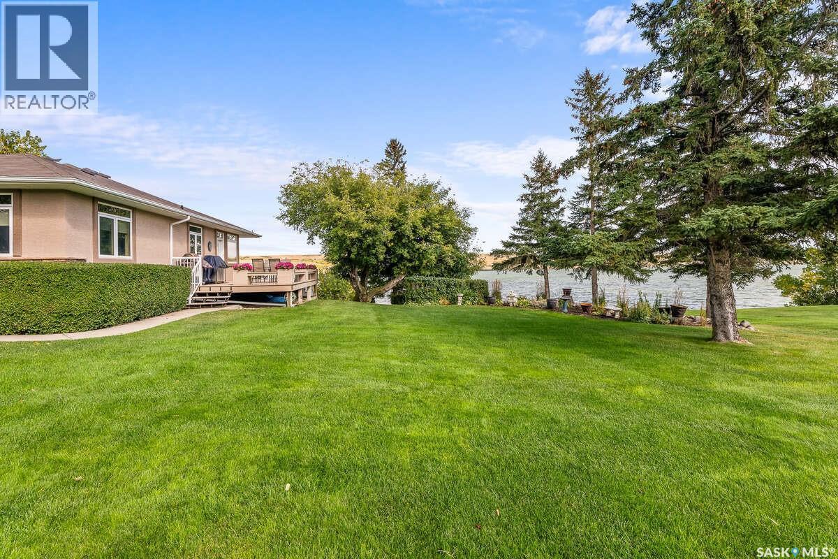 914 Tatanka Drive, Sun Valley, SK - Outdoor