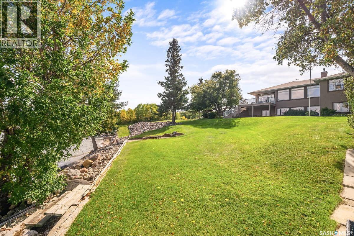 914 Tatanka Drive, Sun Valley, SK - Outdoor
