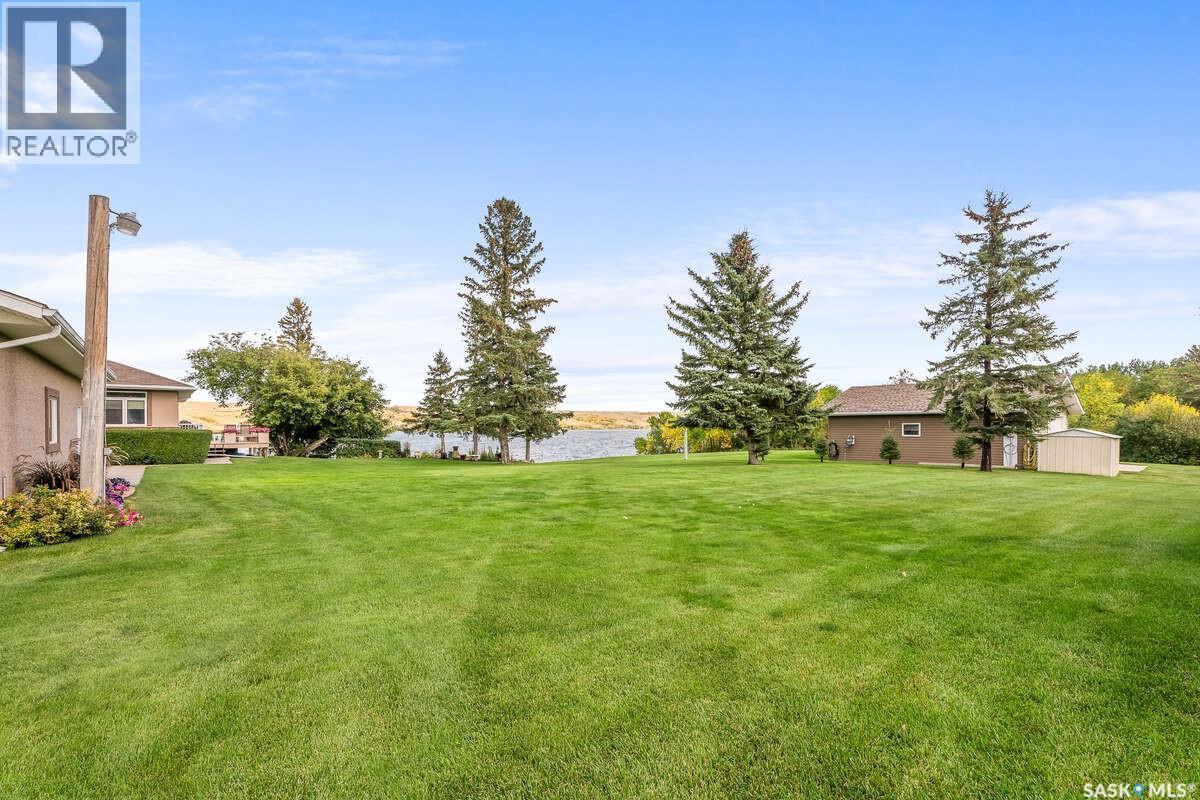 914 Tatanka Drive, Sun Valley, SK - Outdoor