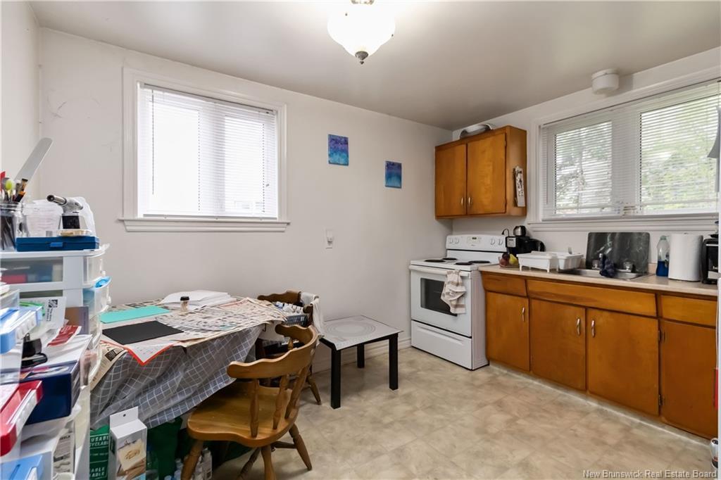 92 Pacific Ave, Moncton, NB