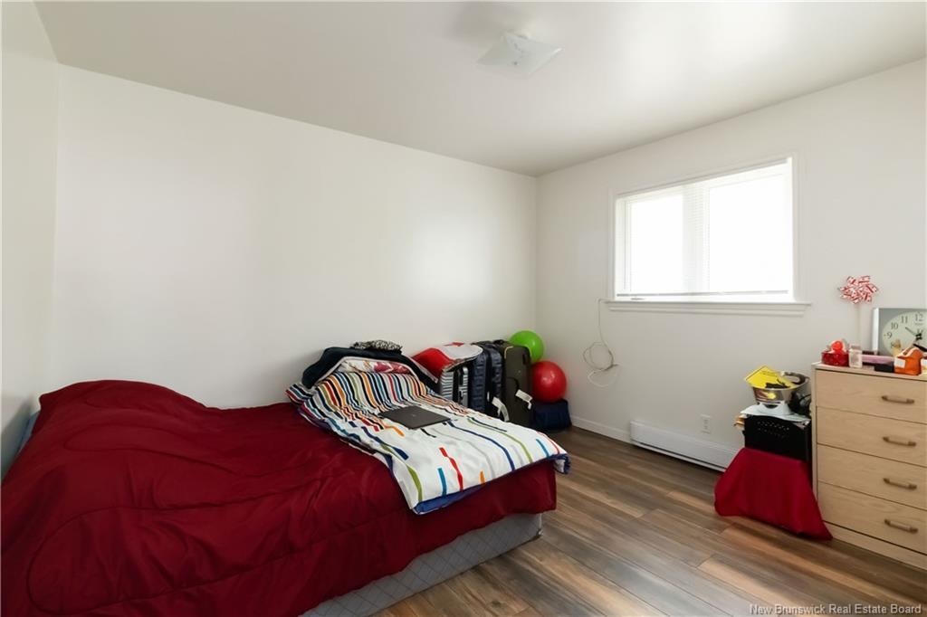 92 Pacific Ave, Moncton, NB