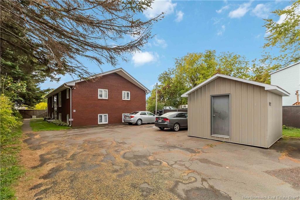 92 Pacific Ave, Moncton, NB