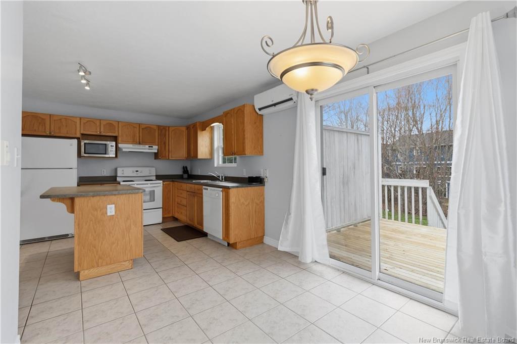 75 Algonquin Cres, Moncton, NB