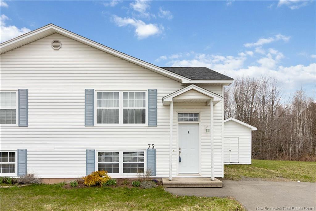 75 Algonquin Cres, Moncton, NB