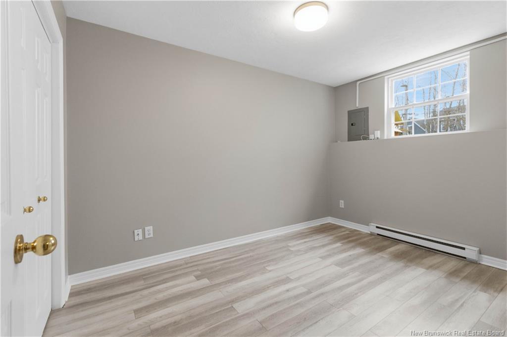 75 Algonquin Cres, Moncton, NB