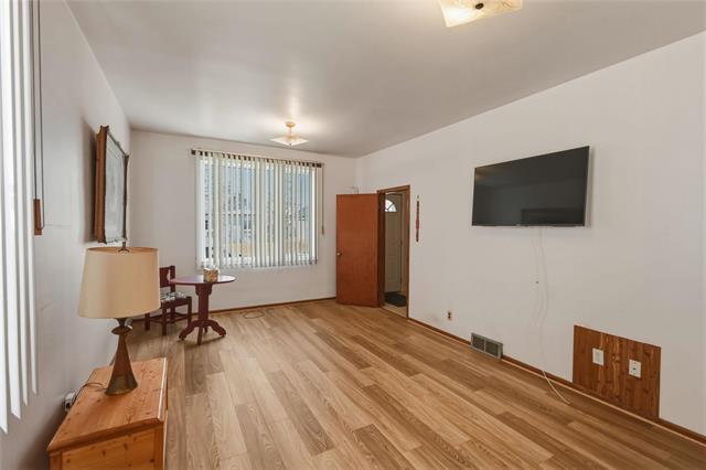 1665 Alexander Ave, Winnipeg, MB