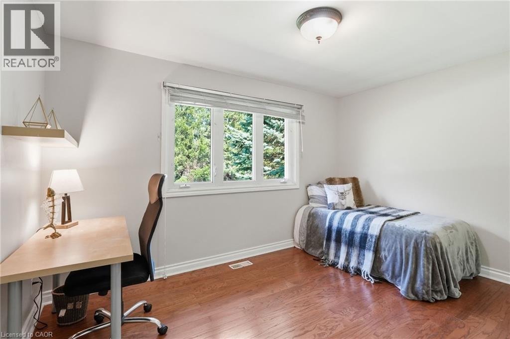 19 5Th Concession E, Waterdown, ON - Indoor