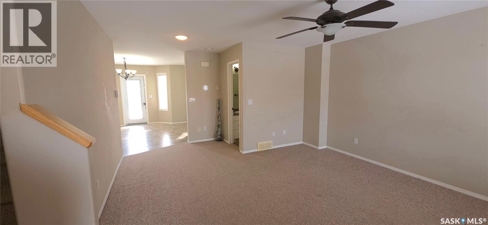 2955 Mcclocklin Road, Saskatoon, SK - Indoor Photo Showing Other Room