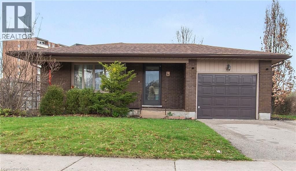 42 Tupper Crescent, Kitchener, ON - Outdoor