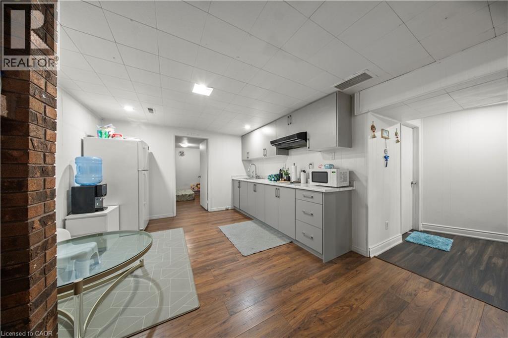 42 Tupper Crescent, Kitchener, ON - Indoor