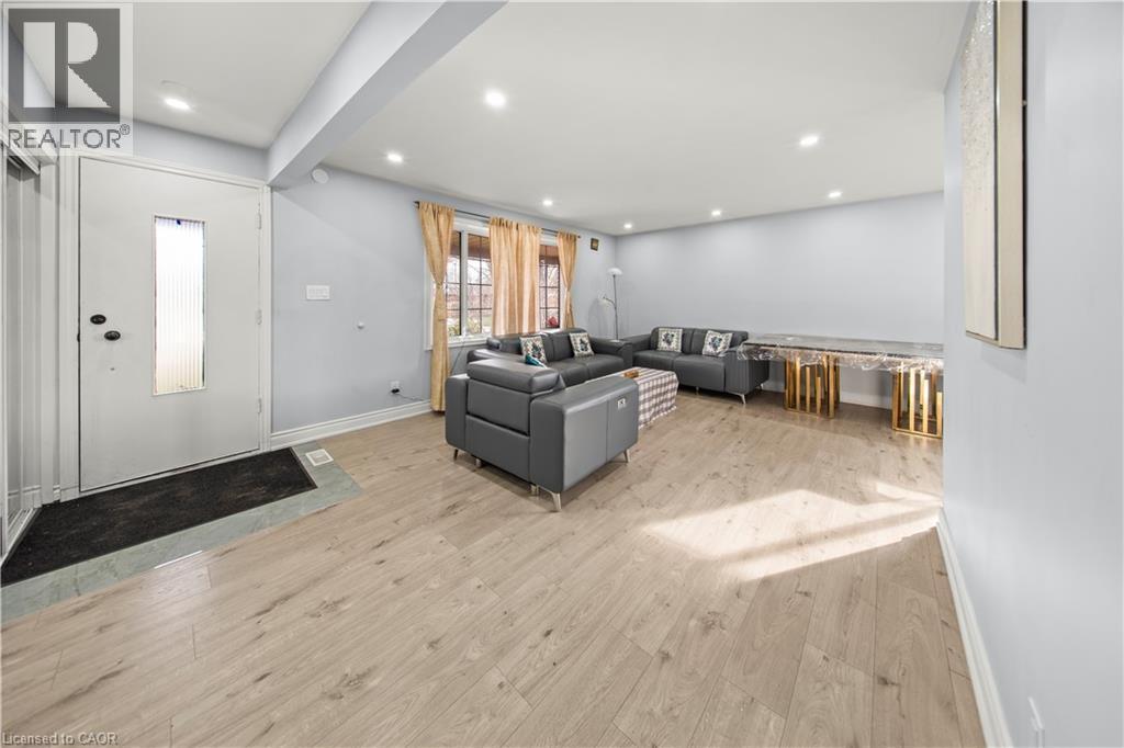 42 Tupper Crescent, Kitchener, ON - Indoor