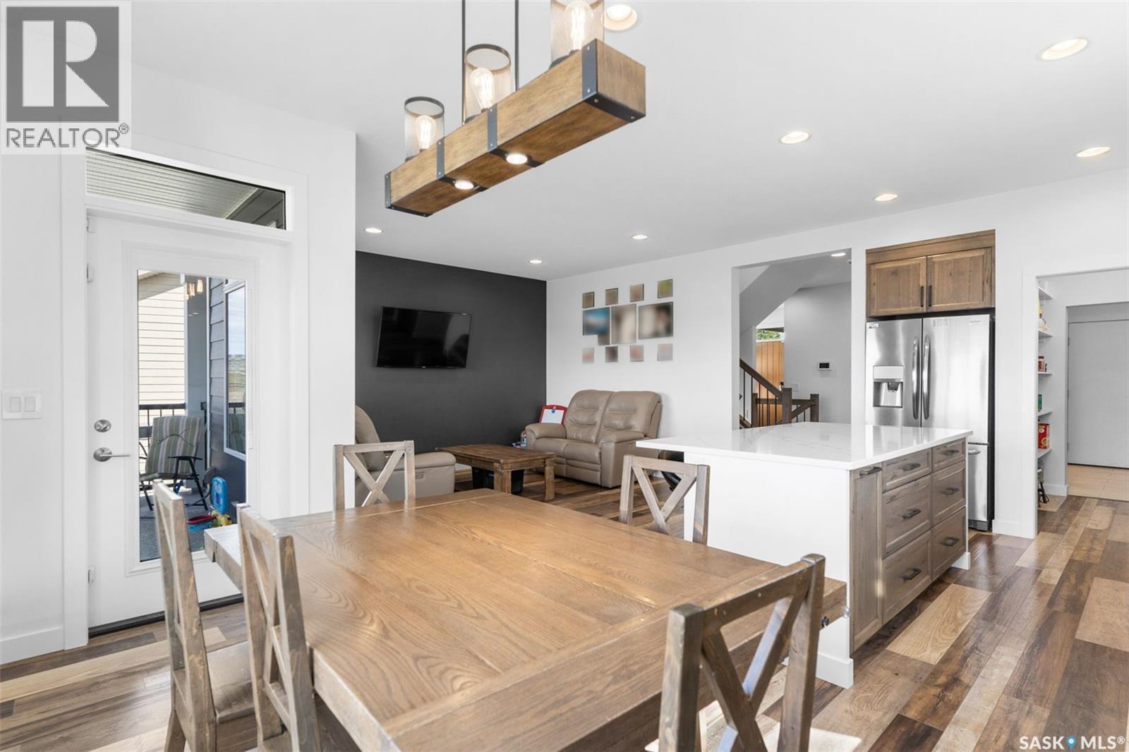 11 Willow View Court, Shields, SK - Indoor Photo Showing Dining Room