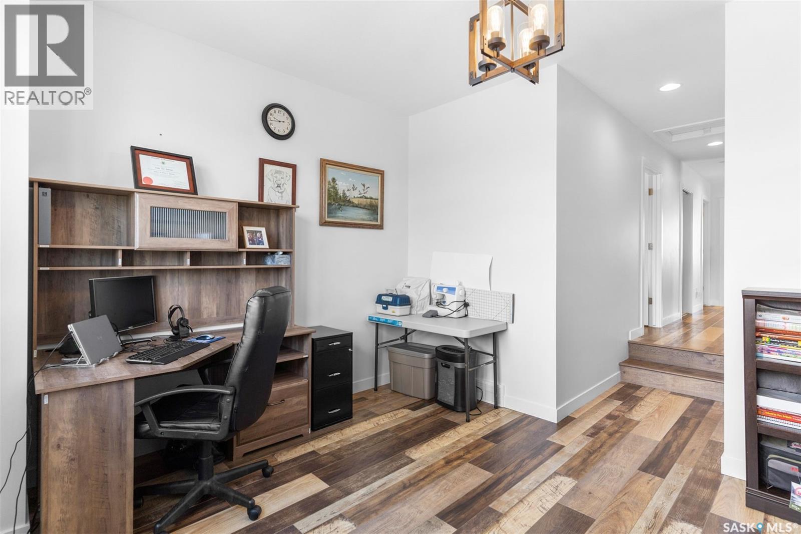 11 Willow View Court, Shields, SK - Indoor Photo Showing Office