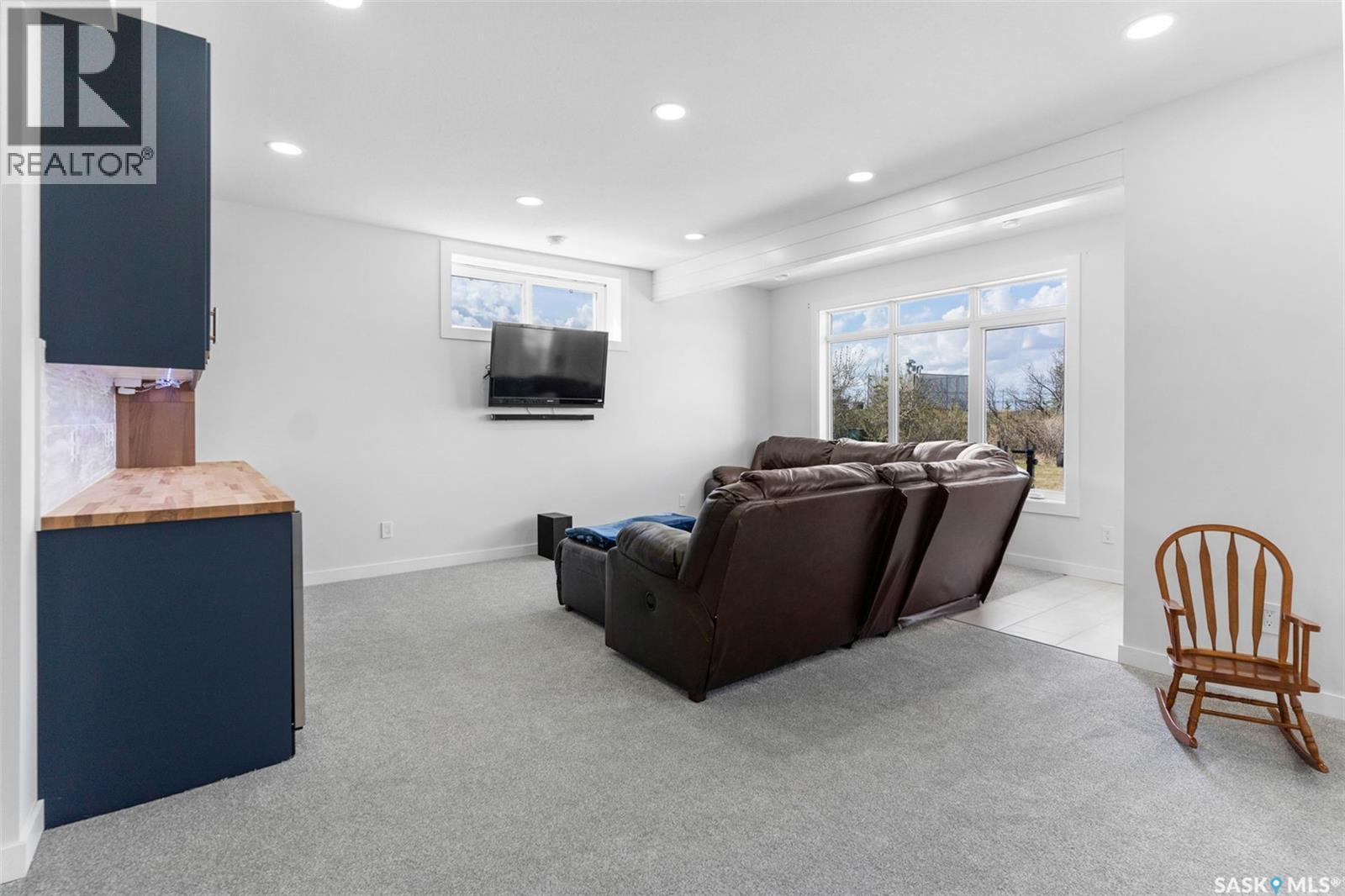 11 Willow View Court, Shields, SK - Indoor