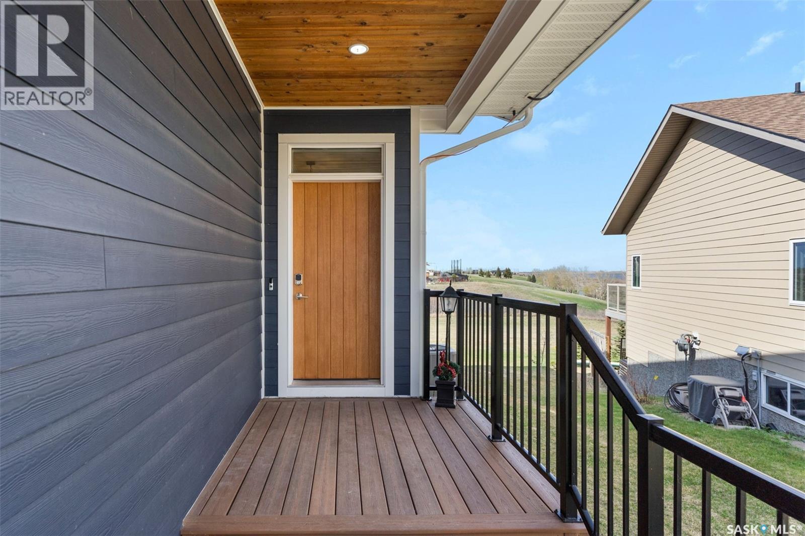 11 Willow View Court, Shields, SK - Outdoor With Exterior