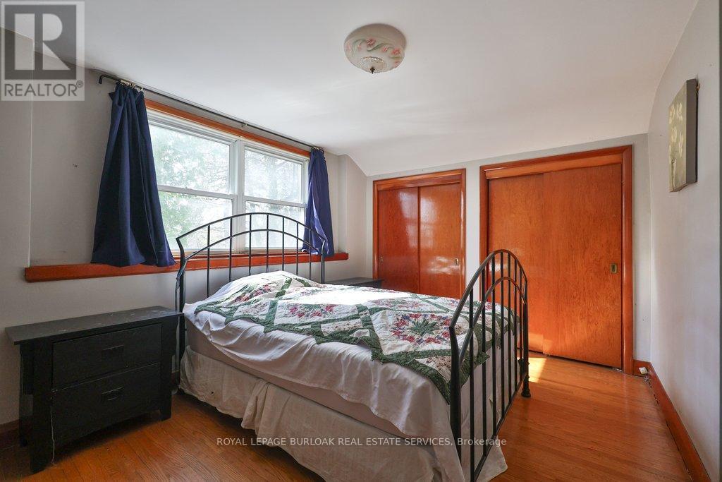 759 King Road, Burlington, ON - Indoor Photo Showing Bedroom