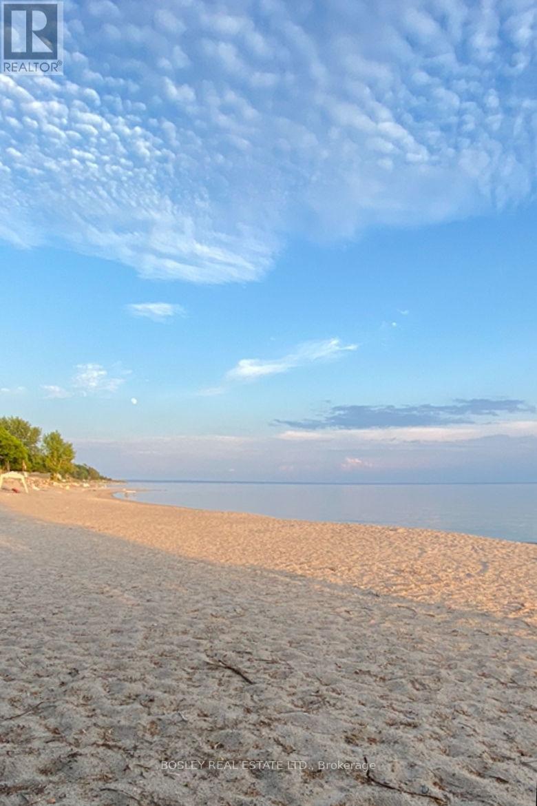 1204 Tiny Beaches Road N, Tiny, ON - Outdoor With View