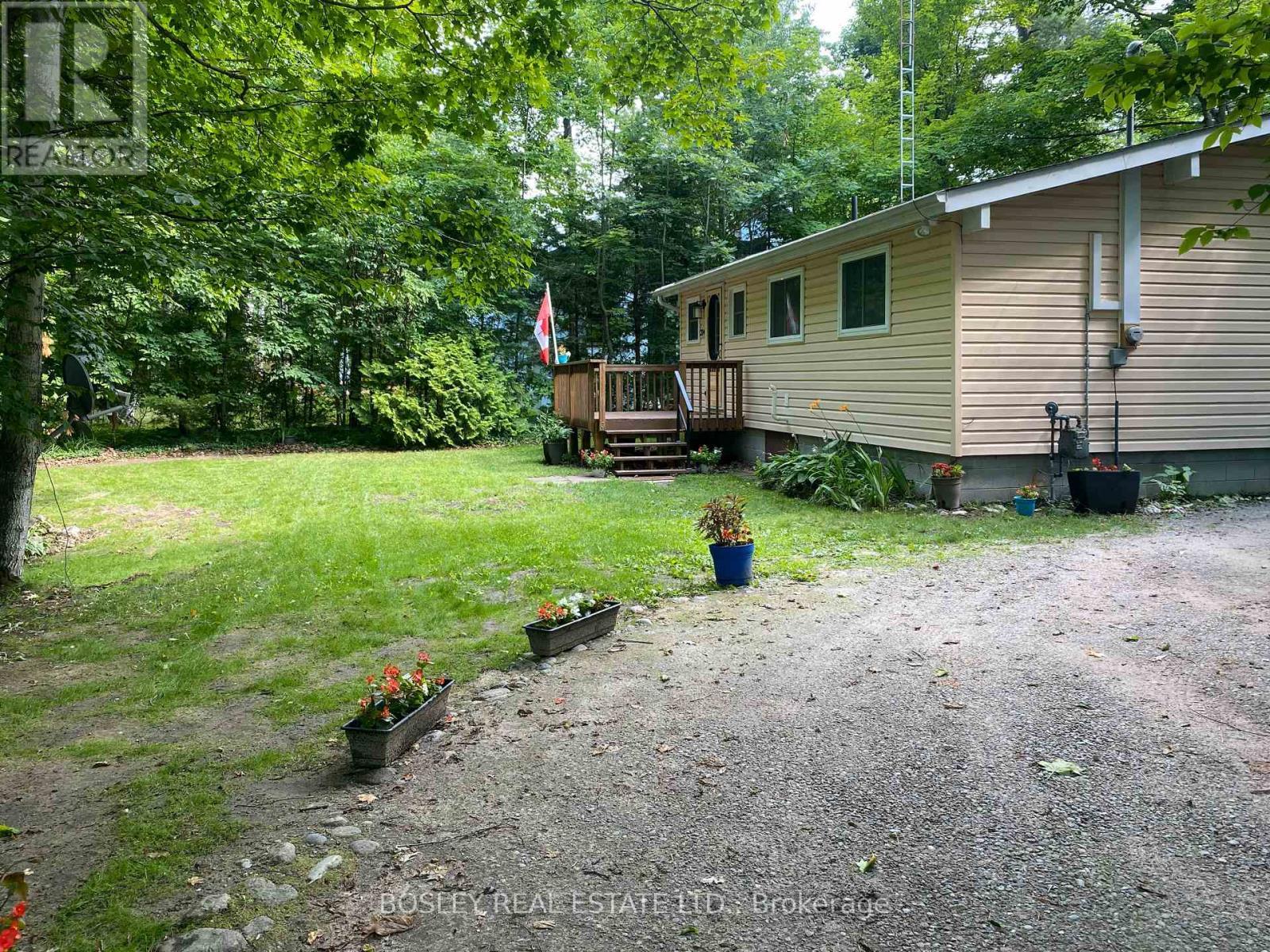 1204 Tiny Beaches Road N, Tiny, ON - Outdoor